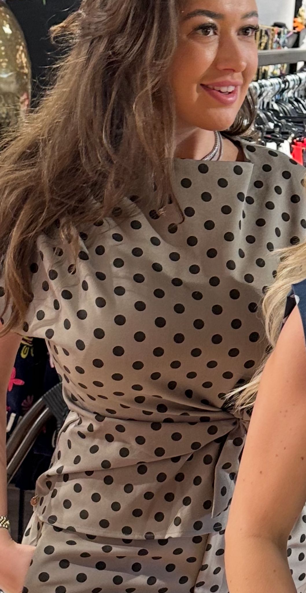 Short Ambika 'Gia' polkadot