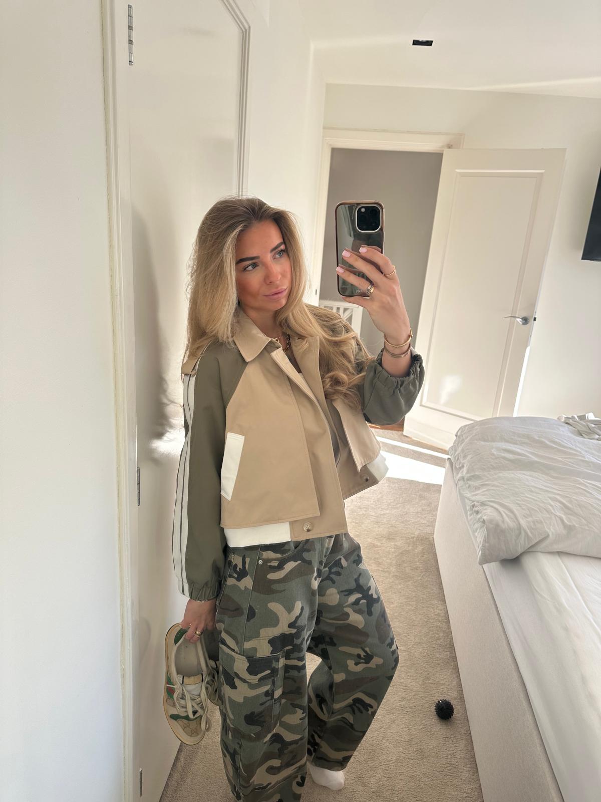 Broek camouflage 'Demi's favorite'