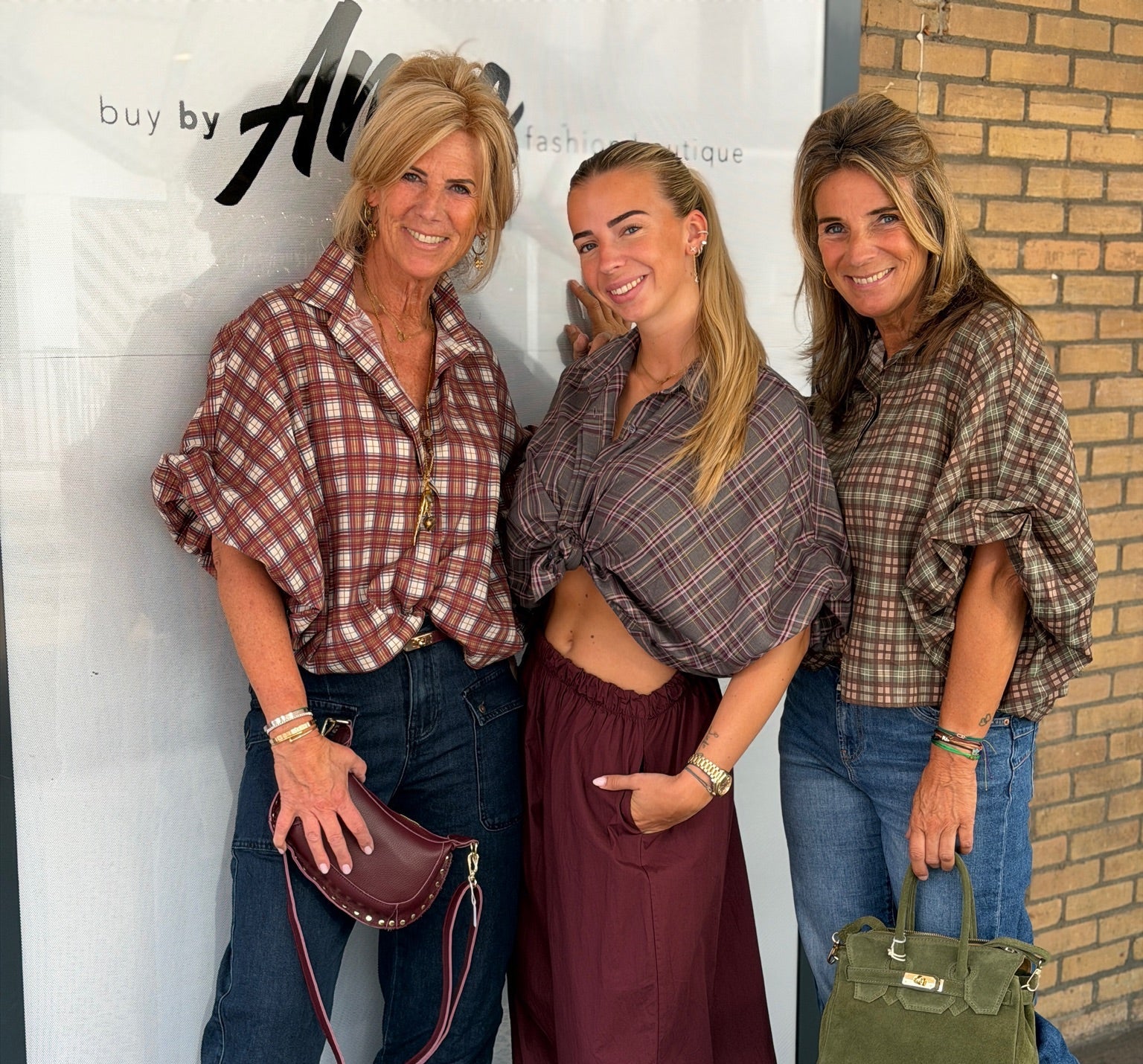 Tops & blouses