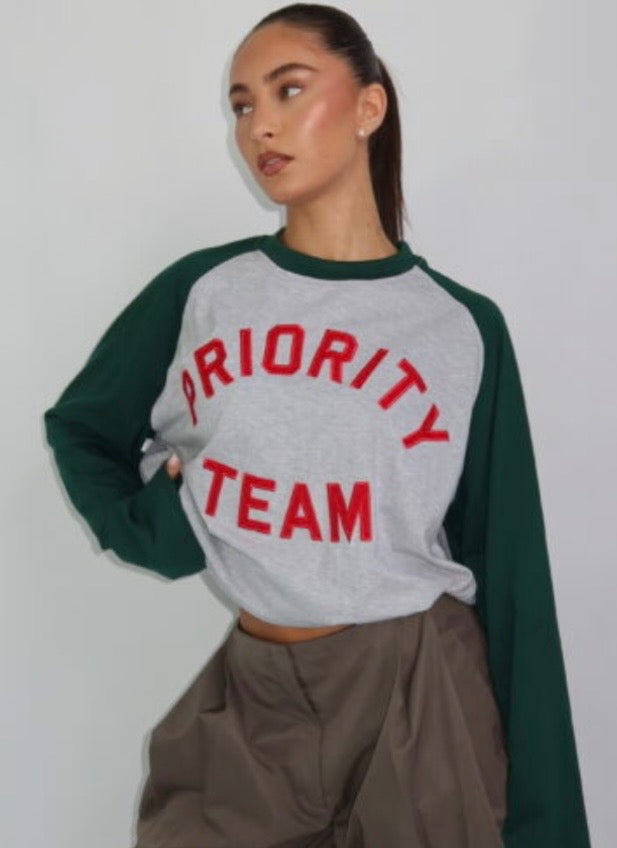 T-shirt ‘Priority Team’
