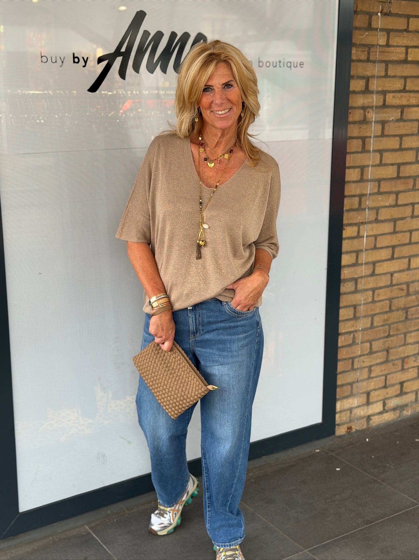 Top 'Vanessa' v-hals lurex