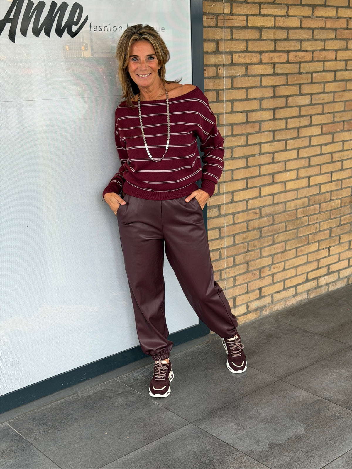 Broek pu ‘Evie’