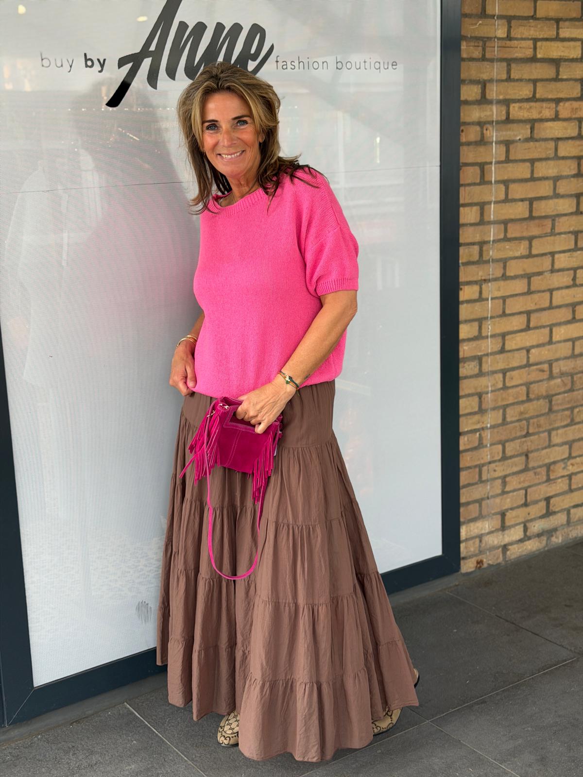 Top basic 'Mandy'